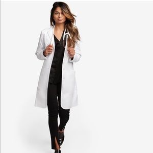 Figs New classic lab coat